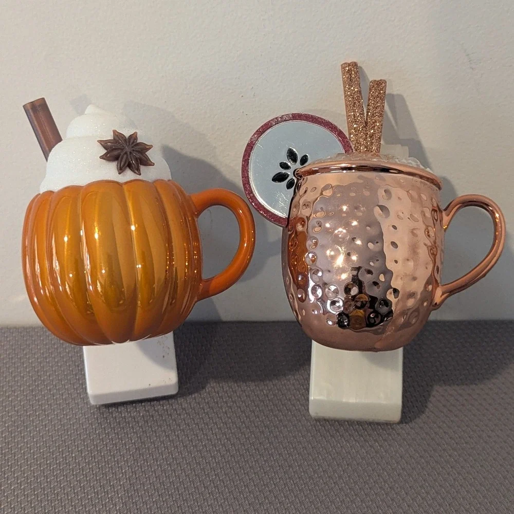 Bath & Body Works Wallflowers Pumpkin Latte & Apple Toddy Plug-Ins Fall Drinks